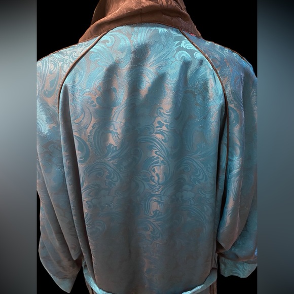 The Lingerie Collection Robe Sz Small - Picture 5 of 12